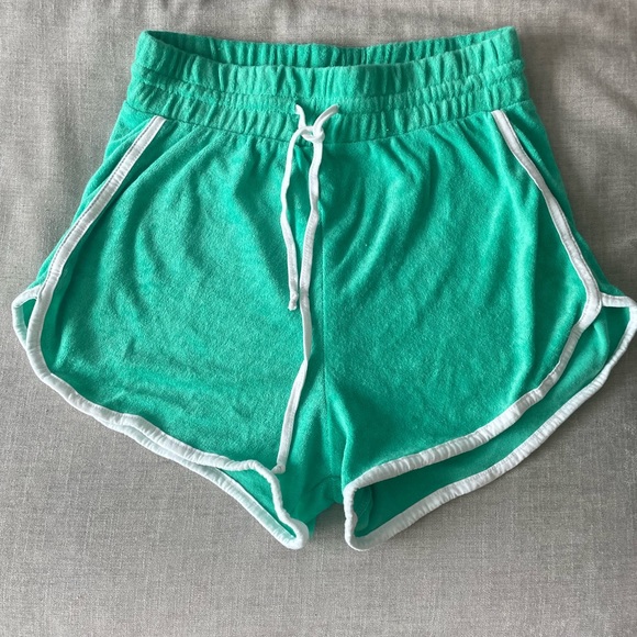 Terry cloth shorts - Picture 2 of 3